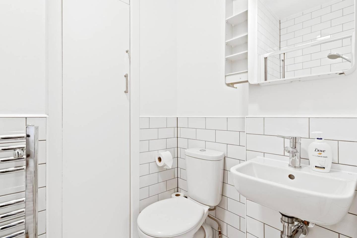 Airy Spacious 1 Bedroom Aprtment With Garden In Brixton London Luaran gambar