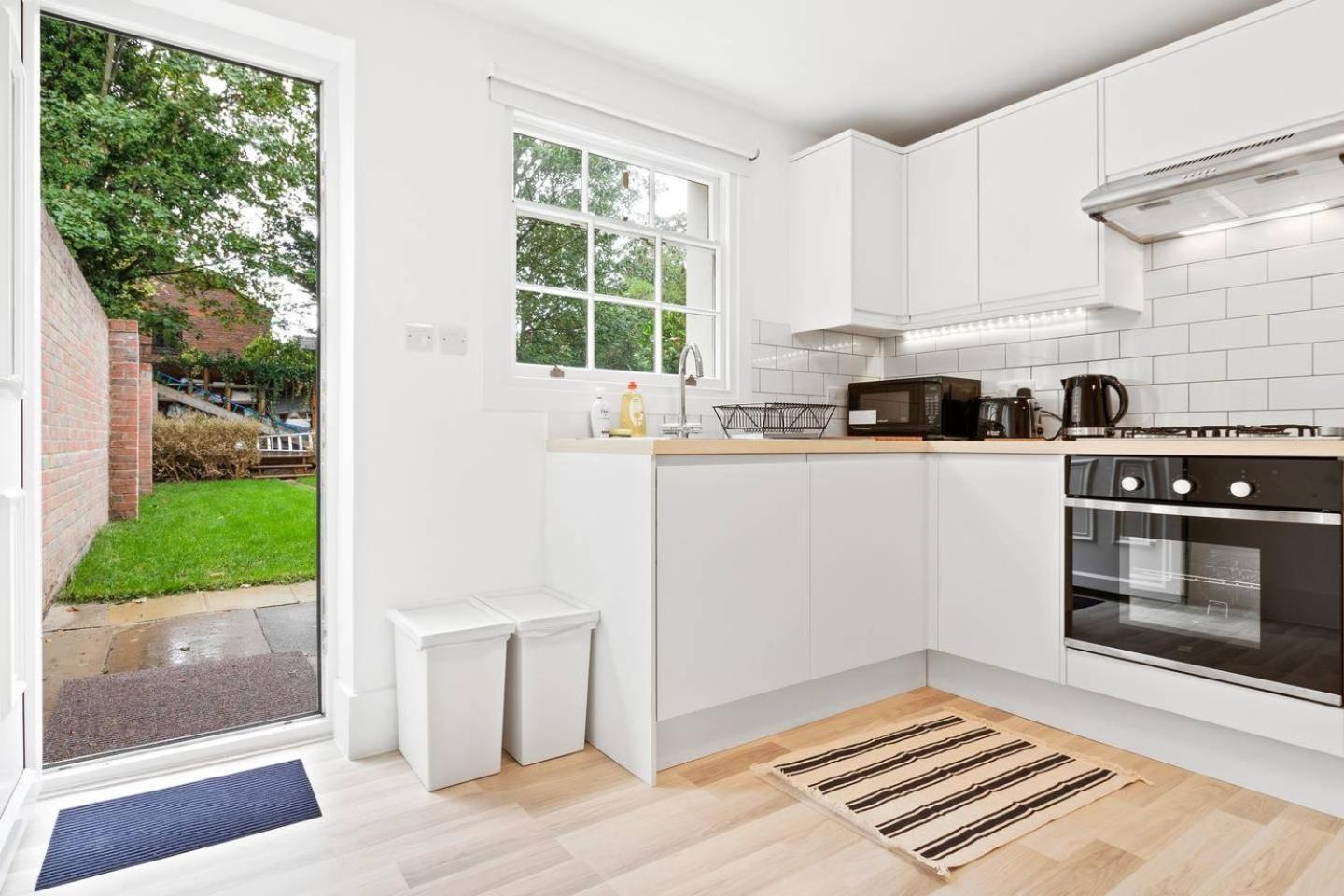 Airy Spacious 1 Bedroom Aprtment With Garden In Brixton London Luaran gambar